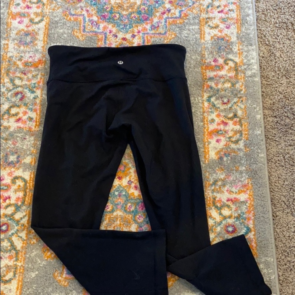 Size 4 quarter length legging